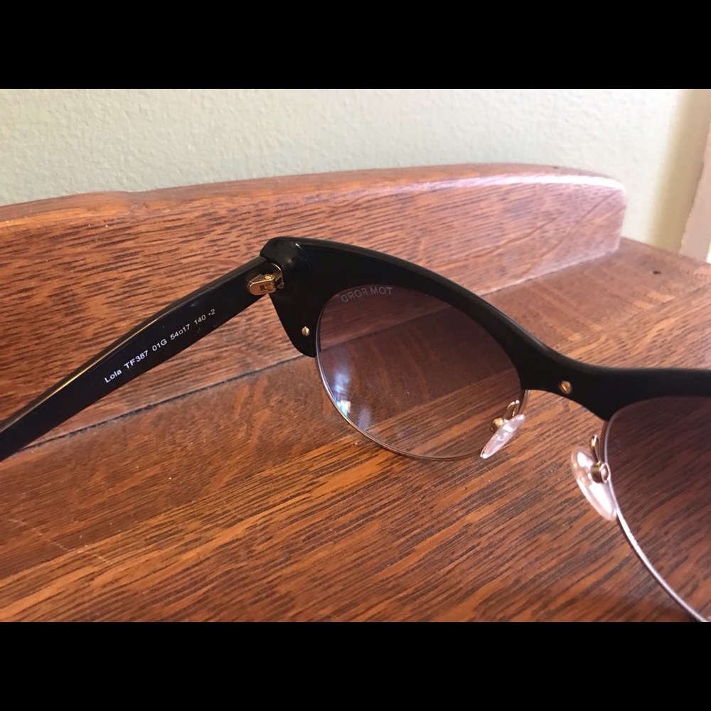 Tom Ford Cat Eye Sunglasses - Picture 6 of 14